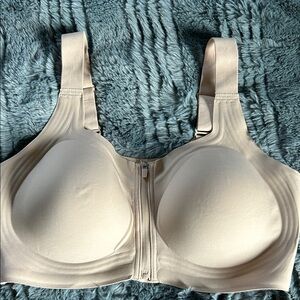Women's Cream Zip-Front Bra